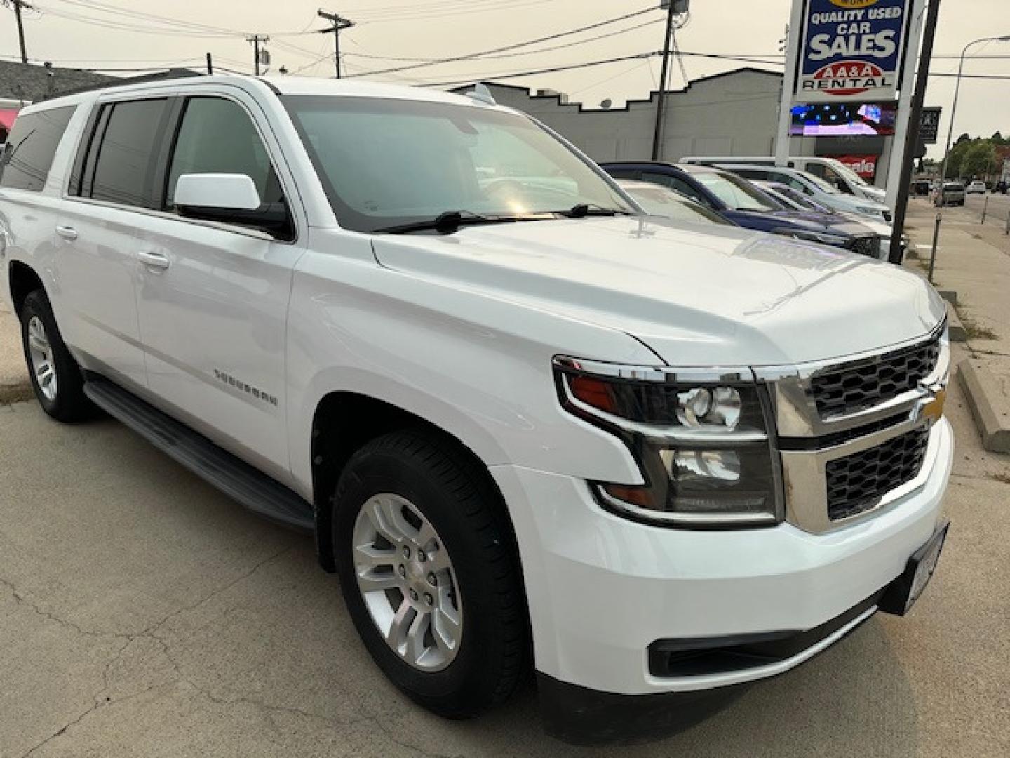 2018 White /Charcoal Chevrolet Suburban LS 4WD (1GNSKGKC2JR) with an 5.3L V8 OHV 16V engine, 6A transmission, located at 3200 1st Avenue North, Billings, MT, 59101, (406) 245-9055, 45.779270, -108.510742 - Very Nice, Full-Sized SUV with 3rd Row Seating and Low Mileage. Power Seats, Power Windows, Power Door Locks, Front & Rear Air/Heat Controls, Tow Package, Tilt Steering, Cruise Control and Much More! CarFax Dealer. Auto Brokers of Montana/AA&A Auto Rental/Fox Car Rental Billings - Photo#2